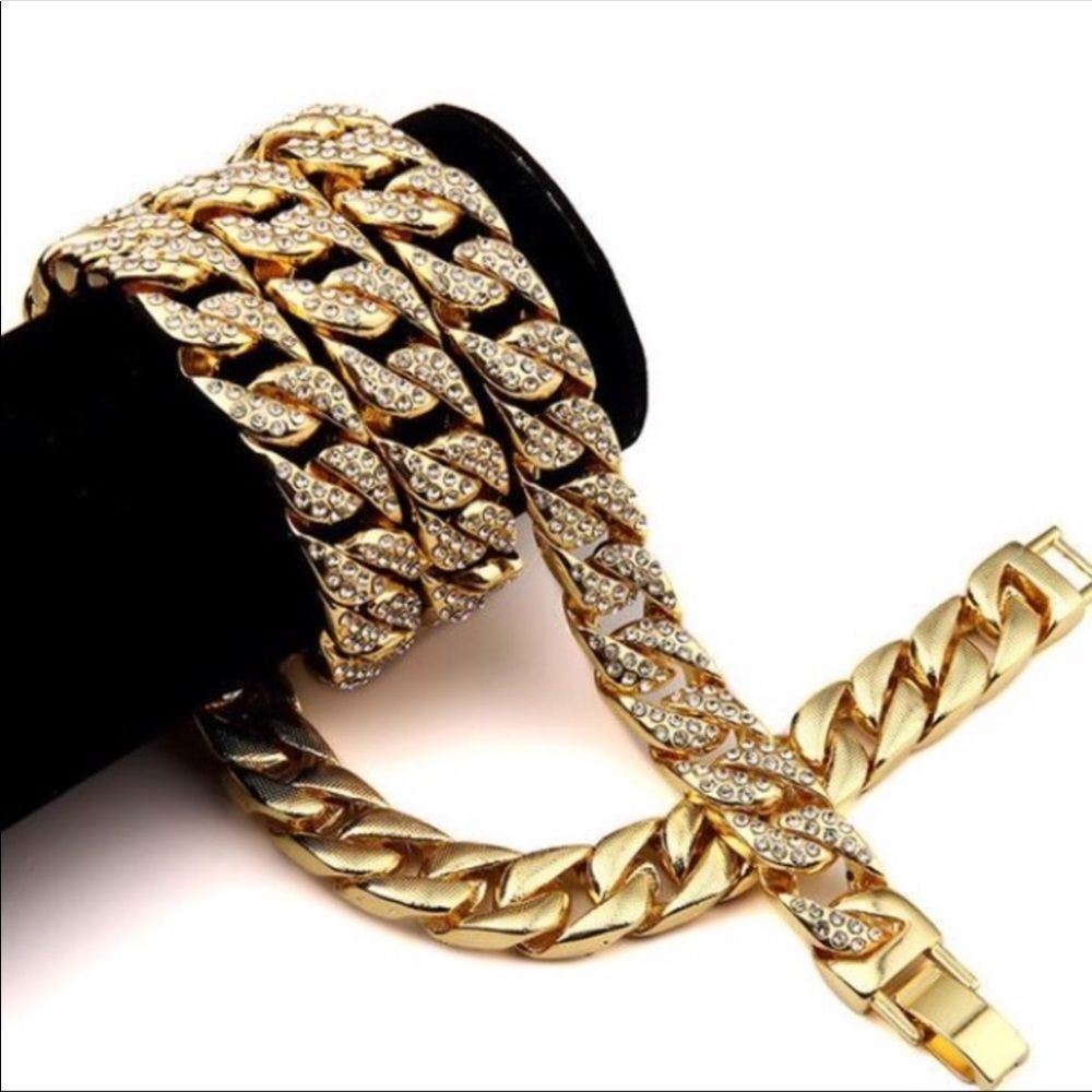 New Miami Cuban Fully Iced Out Diamond Chain - Picture 2 of 2